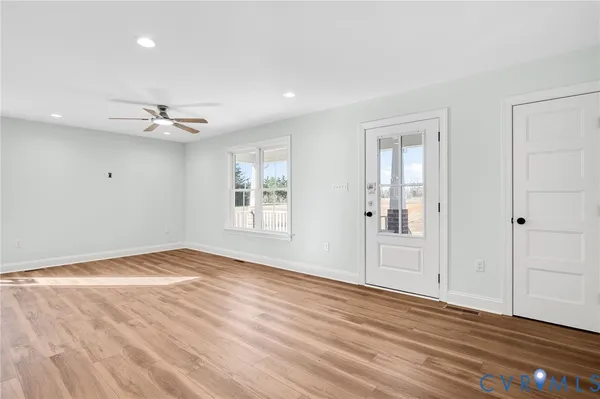 $349,950 | 2321 Rock Island Road, Scottsville, VA 24590