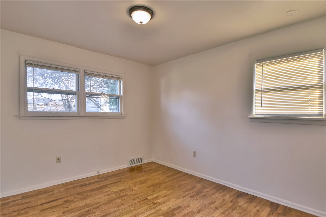 1106 North Felts Road Spokane Valley, WA 99206 - Photo 11 of 16 Gallery Image 11