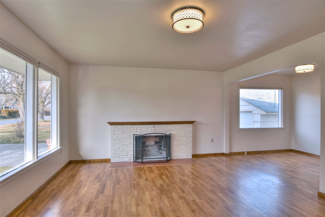 1106 North Felts Road Spokane Valley, WA 99206 - Photo 4 of 16 Gallery Image 4