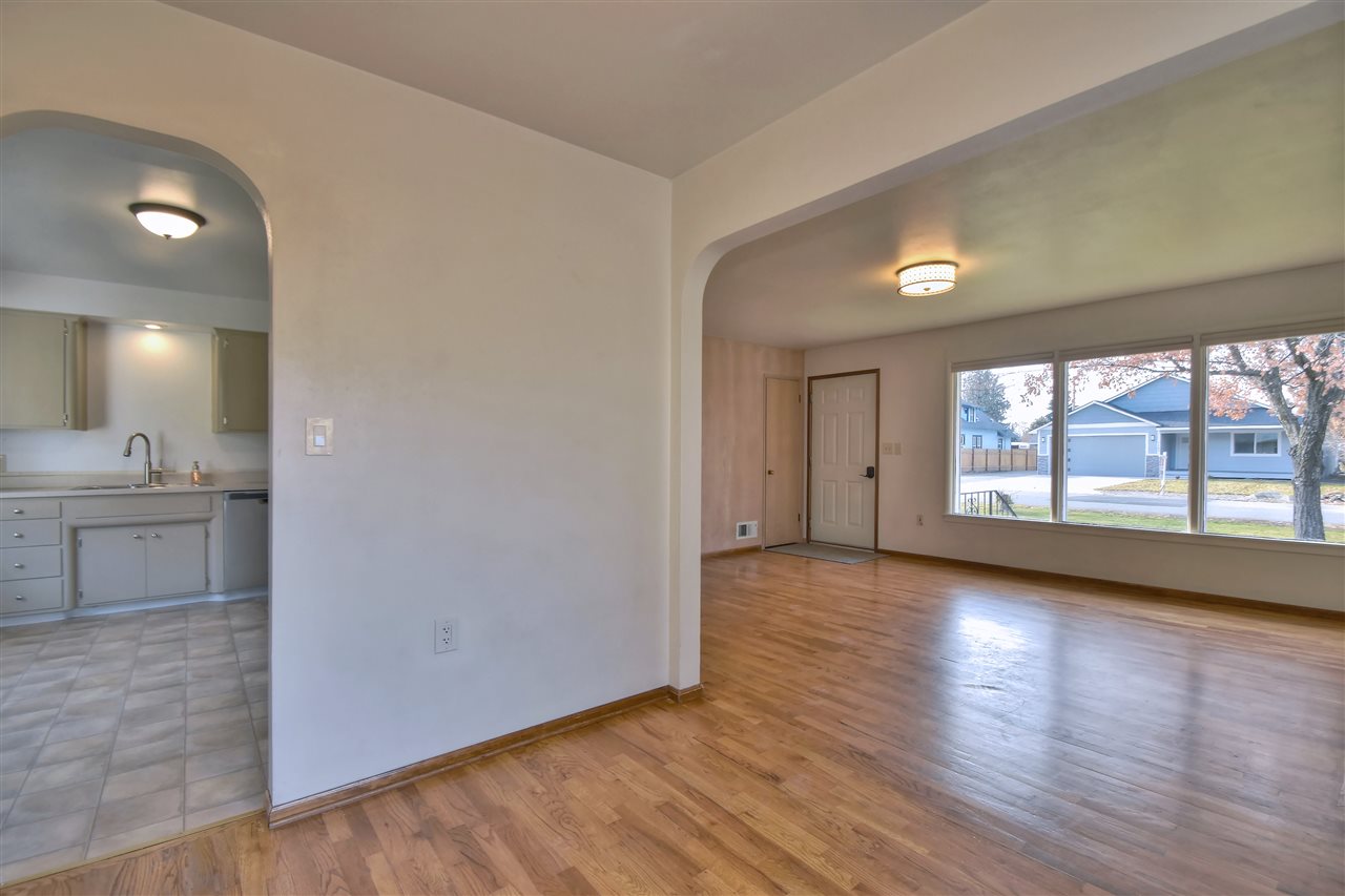 1106 North Felts Road Spokane Valley, WA 99206 - Photo 6 of 16 Gallery Image 6