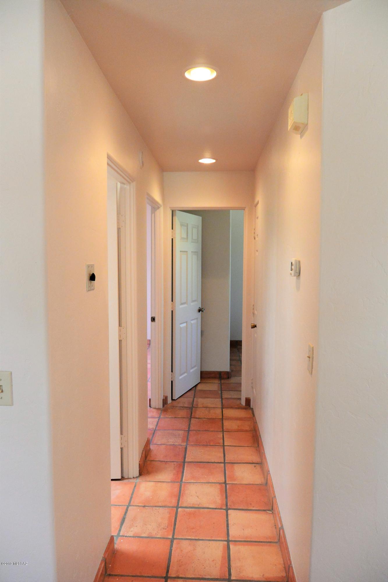 730 North Cody Loop Road Oracle, AZ 85623 - Photo 21 of 35