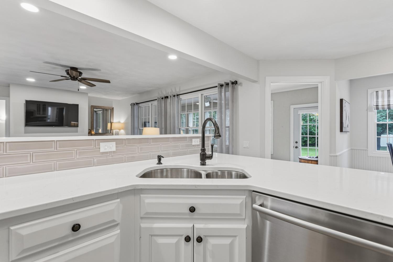 1 Turtle Creek Road Monticello, IL 61856 - Photo 23 of 40