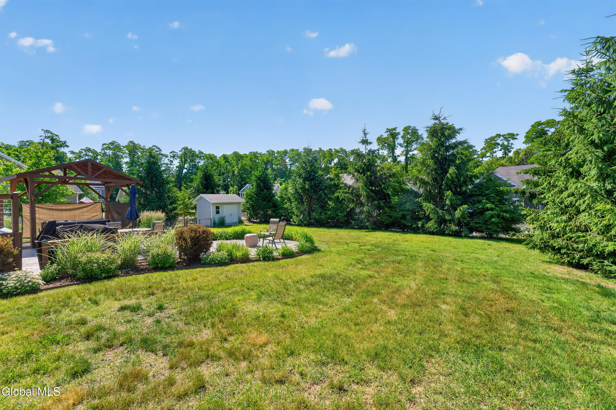 521 Russell Road Bethlehem, NY 12203 - Photo 40 of 51 Yard 13