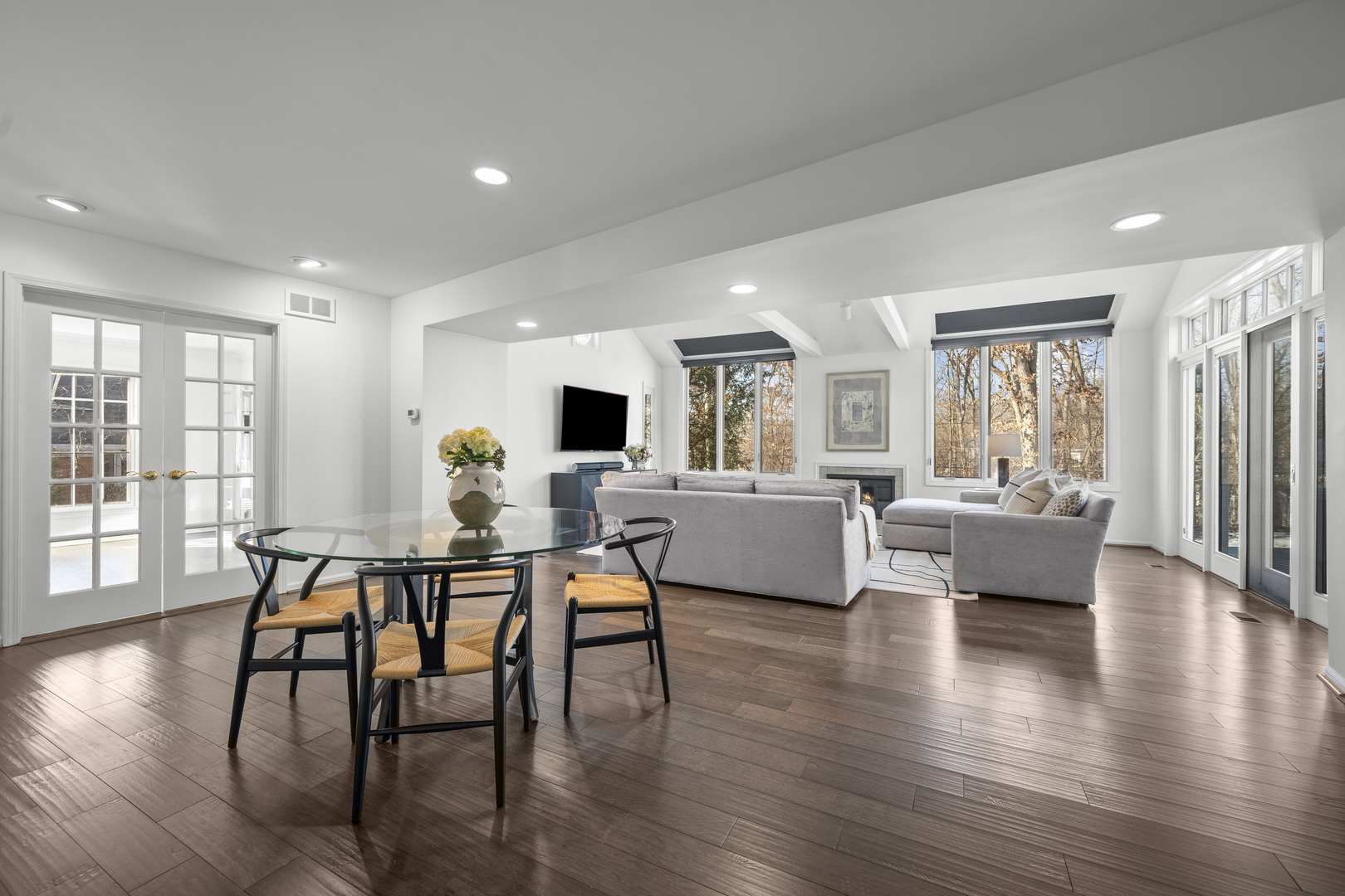 722 Forest Hill Road Lake Forest, IL 60045 - Photo 20 of 48