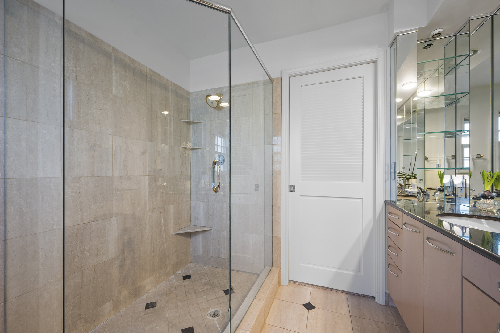 722 Forest Hill Road Lake Forest, IL 60045 - Photo 31 of 48