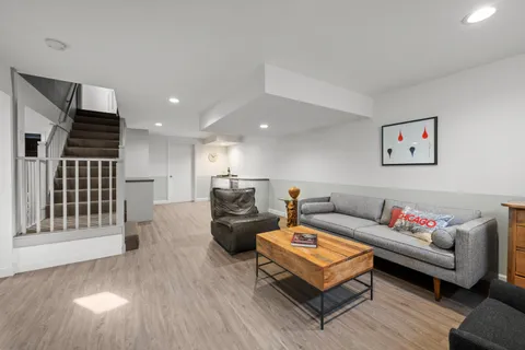 $1,299,000 | 722 Forest Hill Road, Lake Forest, IL 60045