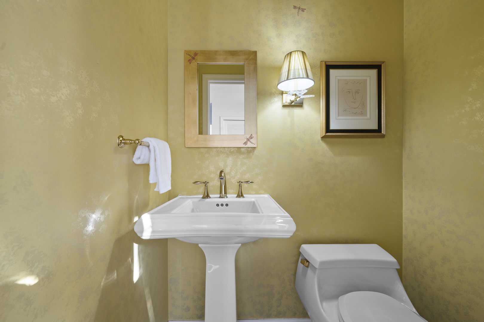 722 Forest Hill Road Lake Forest, IL 60045 - Photo 9 of 48