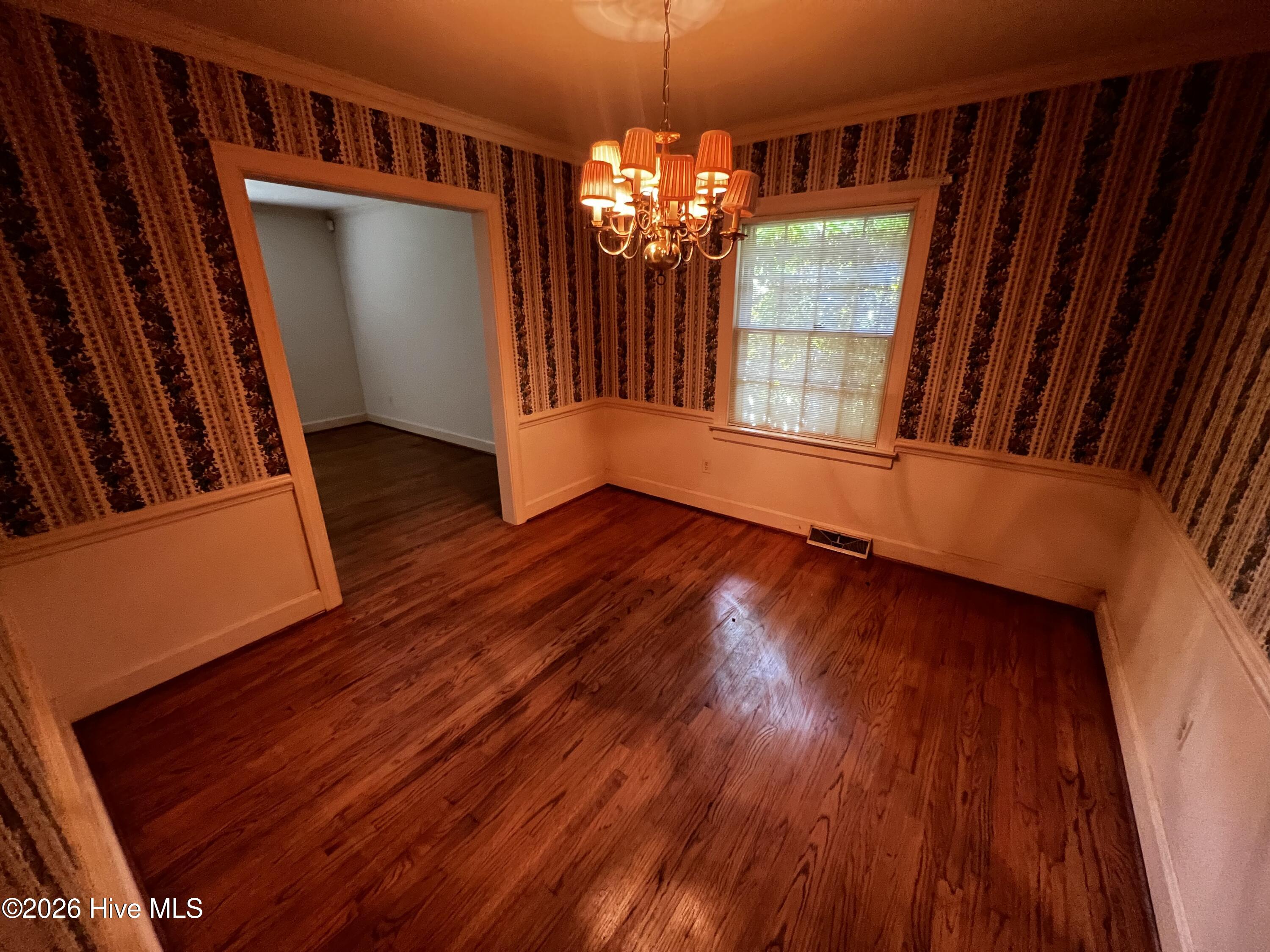 308 Forest Hills Road Northwest Wilson, NC 27896 - Photo 5 of 15