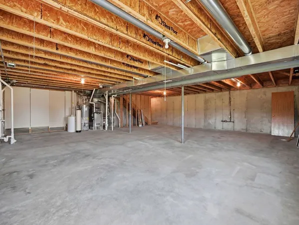 $299,000 | 1730 Pebblewood Court, Sycamore, IL 60178