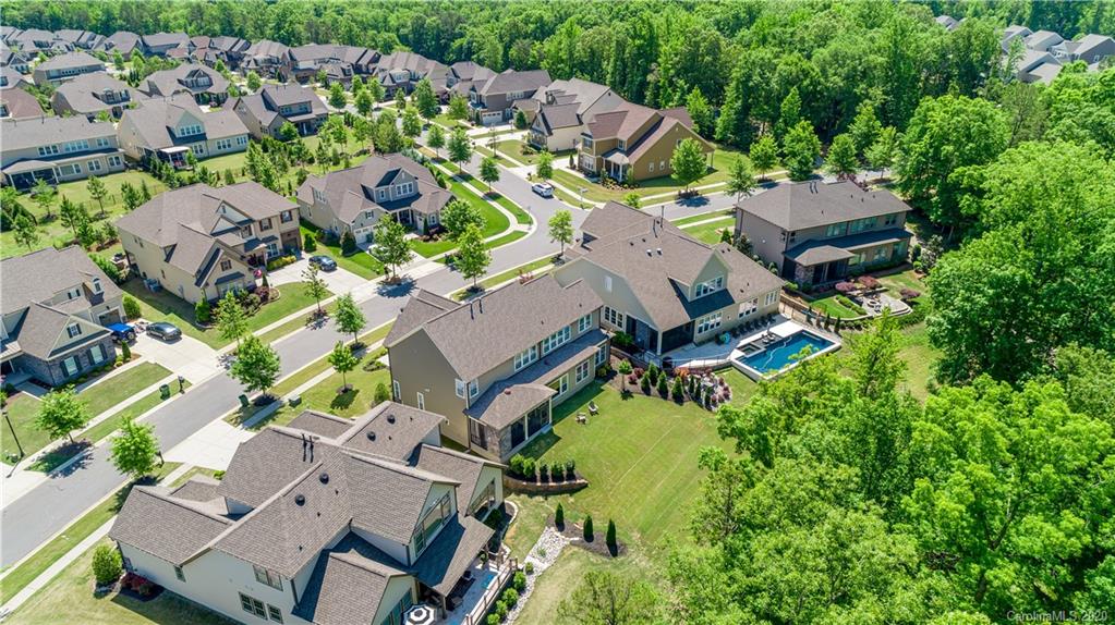 2069 Tatton Hall Road Fort Mill, SC 29715 - Photo 43 of 46 Gallery Image 43