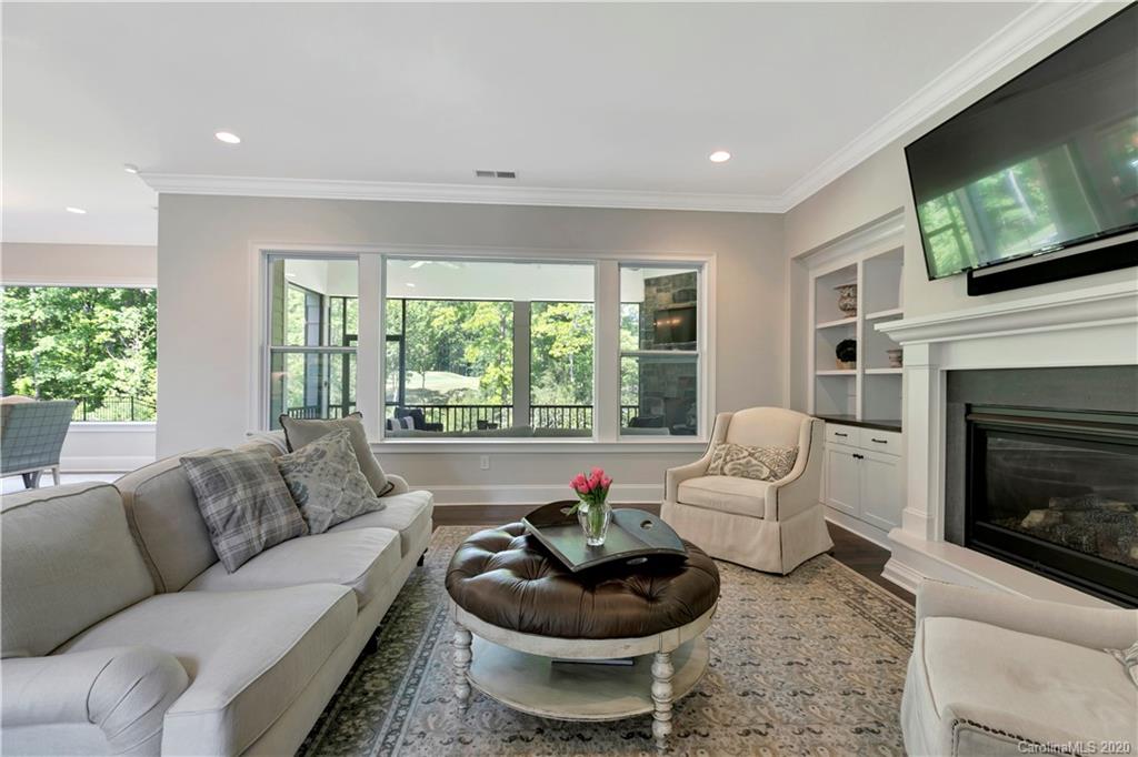 2069 Tatton Hall Road Fort Mill, SC 29715 - Photo 8 of 46 Gallery Image 8