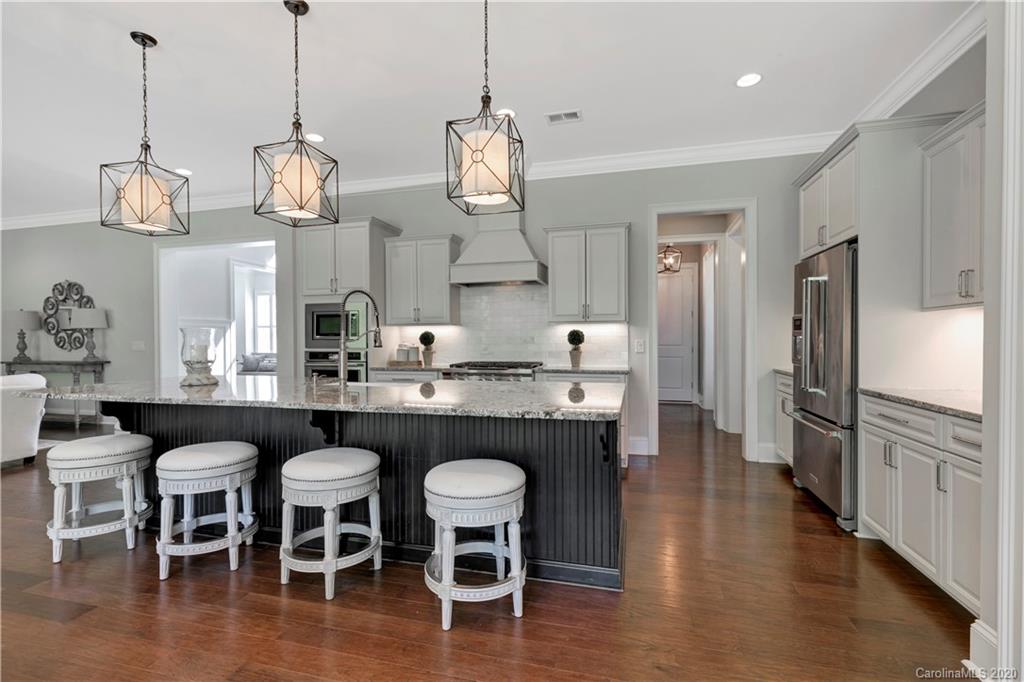 2069 Tatton Hall Road Fort Mill, SC 29715 - Photo 10 of 46 Gallery Image 10