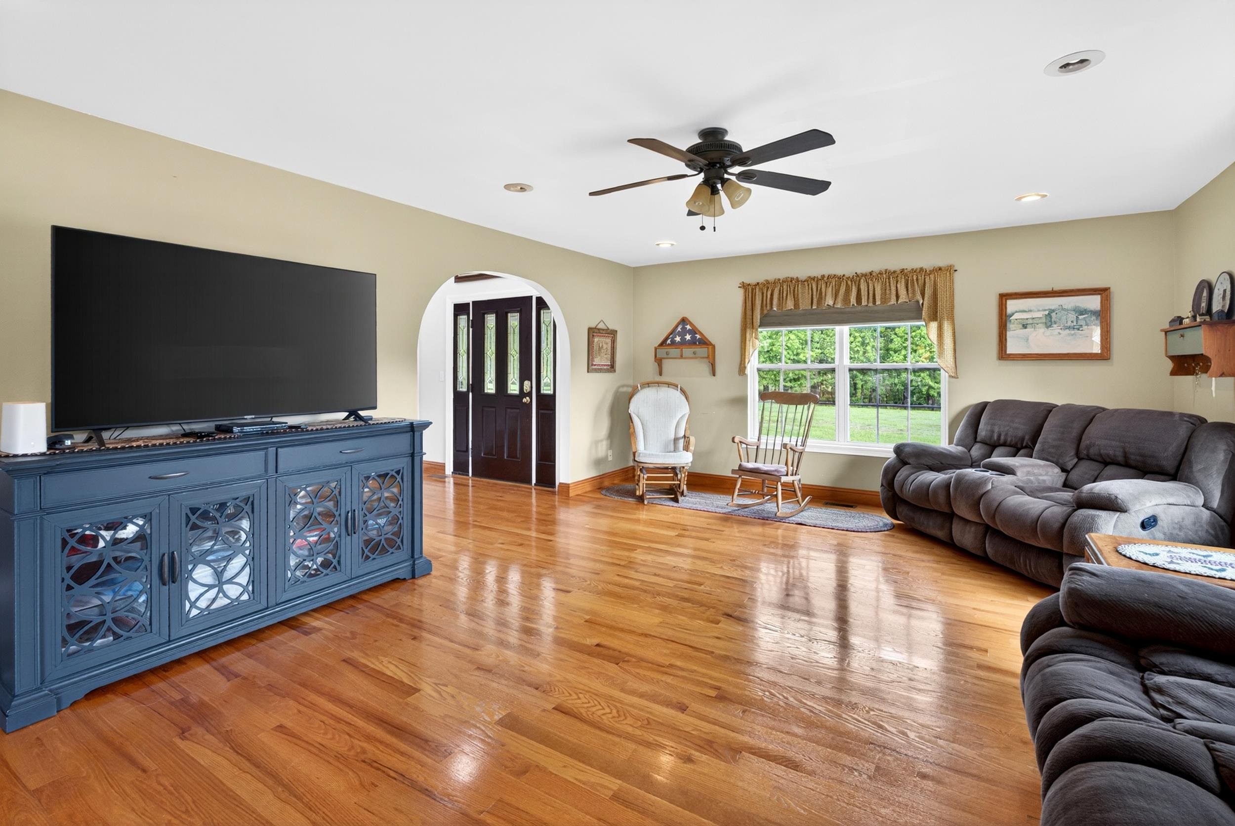268 Holden Drive Inman, SC 29349 - Photo 7 of 48