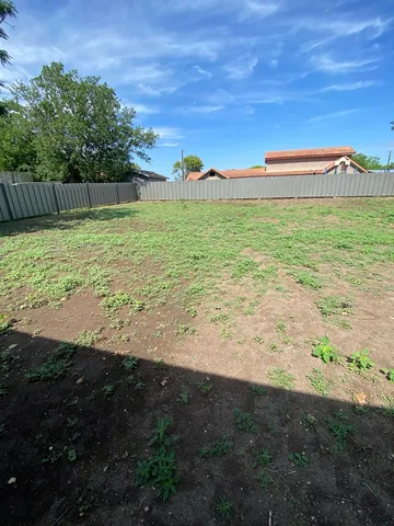 $2,000 | 136 Marie Drive, Comfort, TX 78013