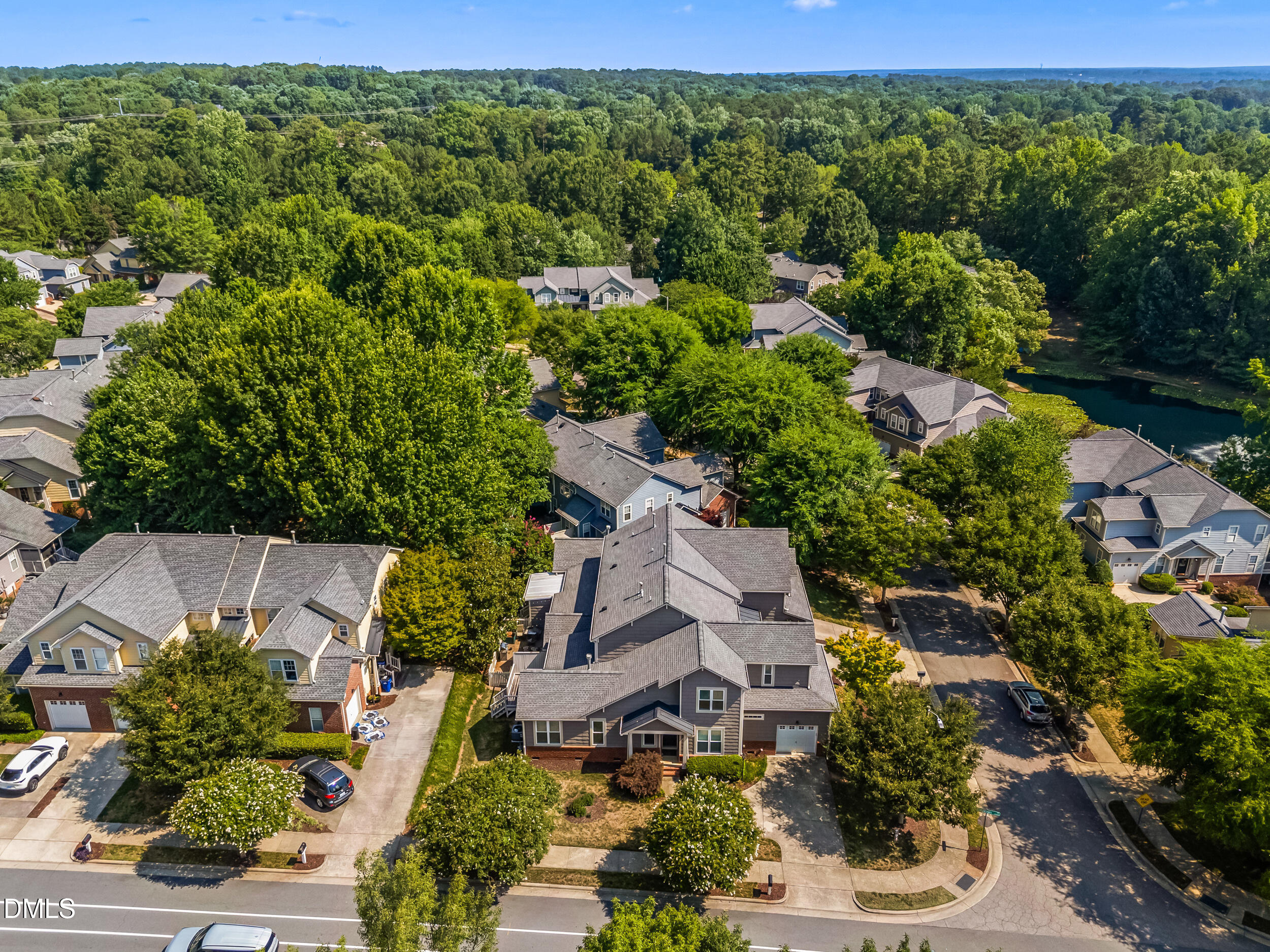 11001 Louson Place Raleigh, NC 27614 - Photo 3 of 36