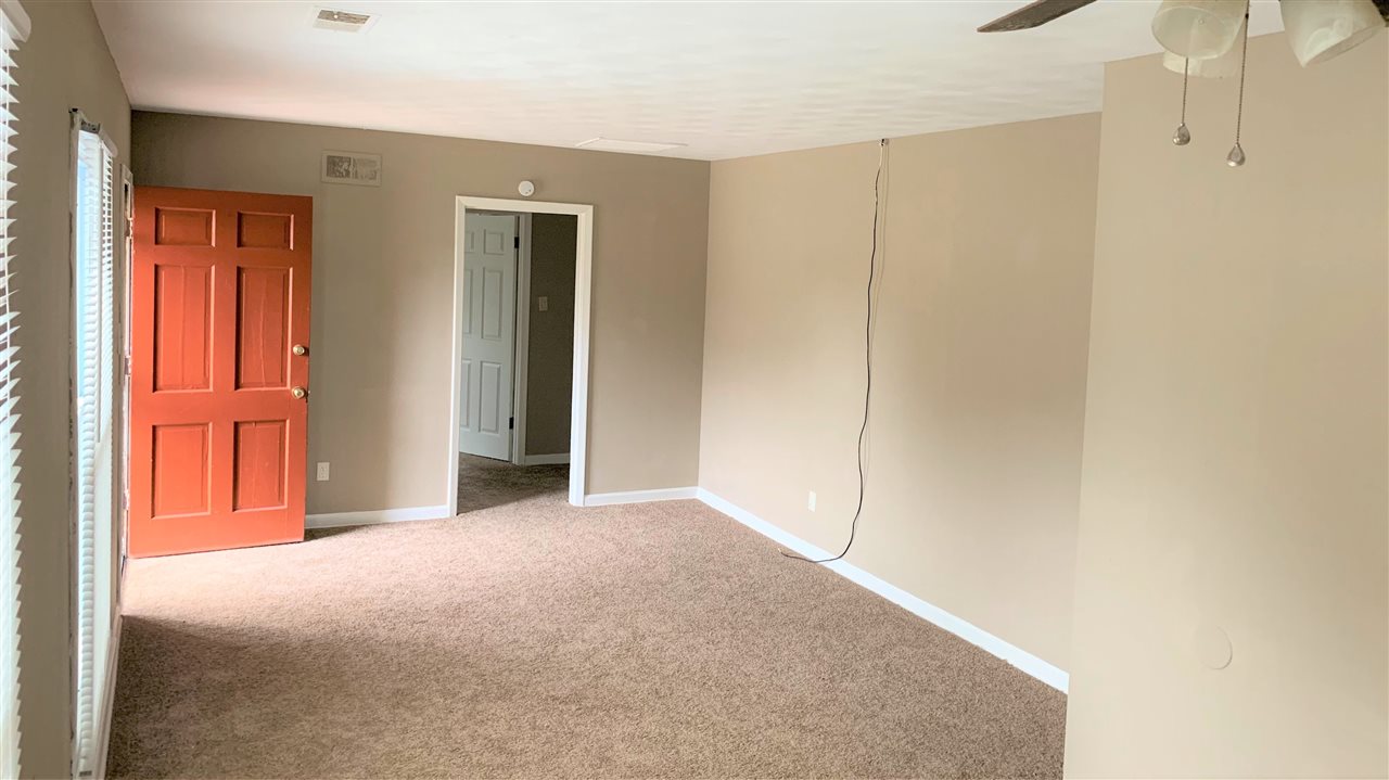 419 Stoneham Road Memphis, TN 38109 - Photo 13 of 18