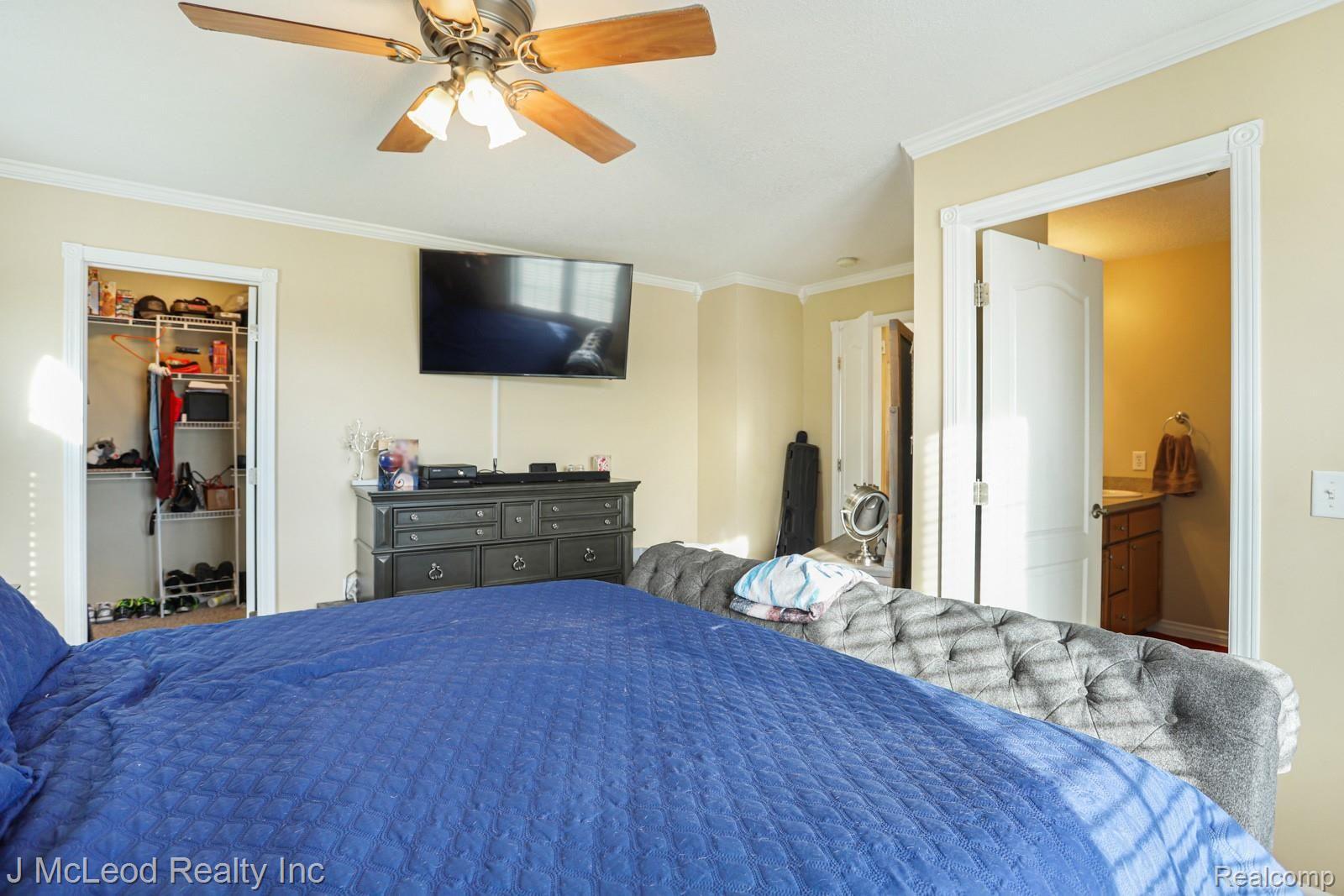 785 State Road Vassar, MI 48768 - Photo 20 of 59 785 State Rd Vassar-20.jpg