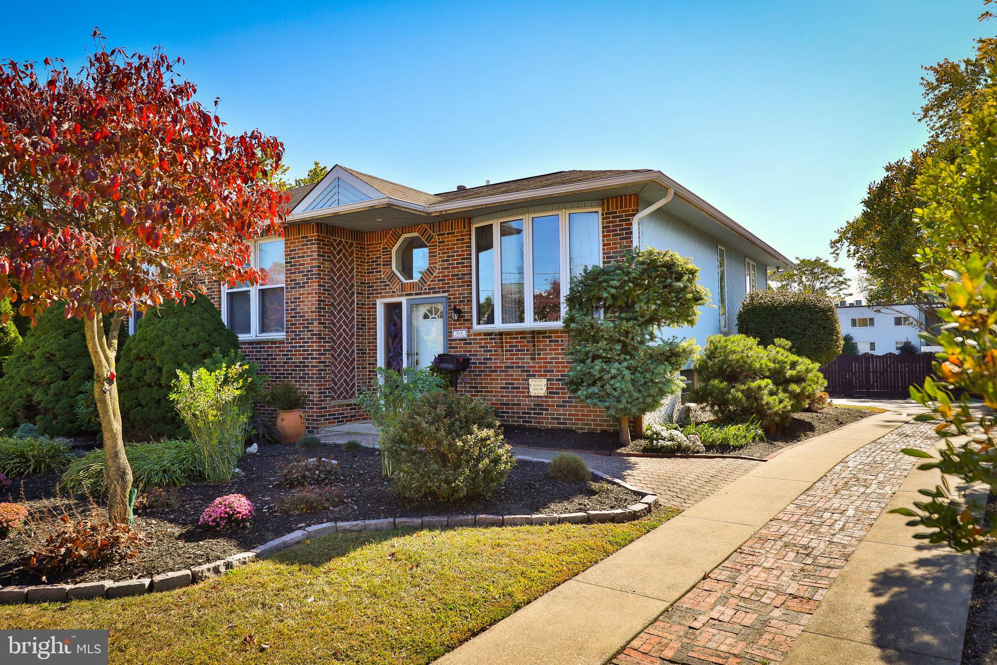 Front of house from driveway