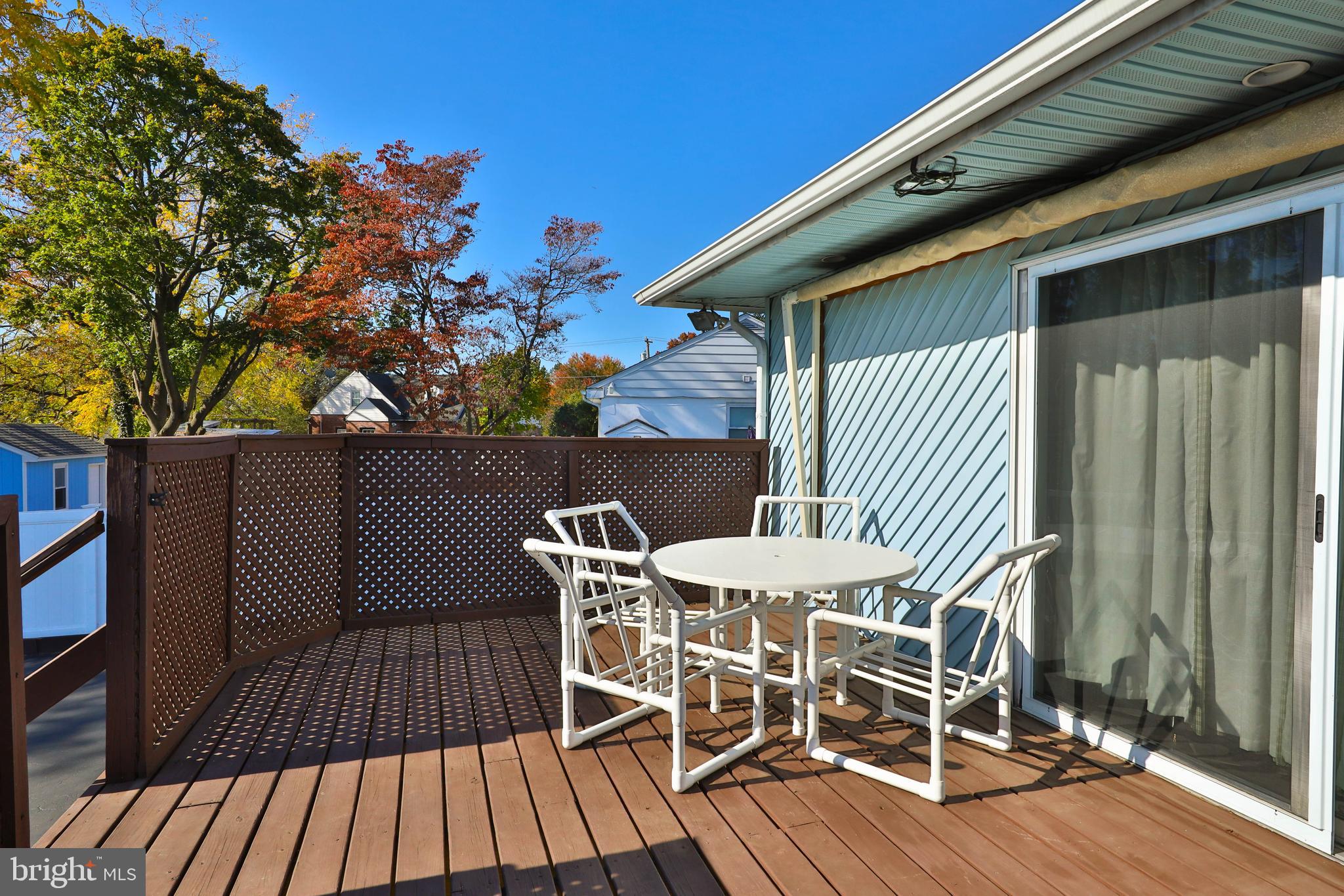 614 Cheswick Road Philadelphia, PA 19128 - Photo 21 of 28 Private Deck