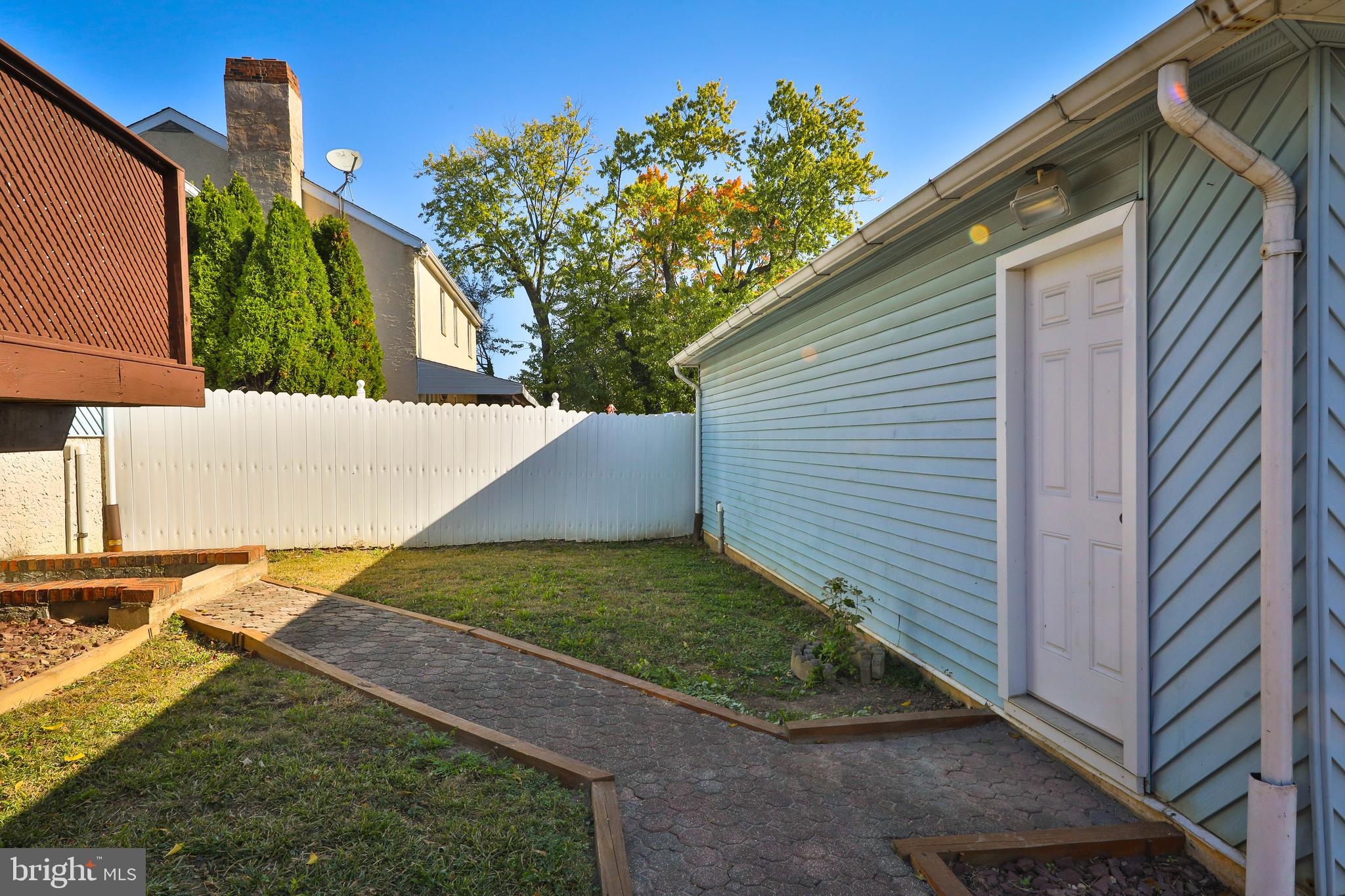 614 Cheswick Road Philadelphia, PA 19128 - Photo 27 of 28