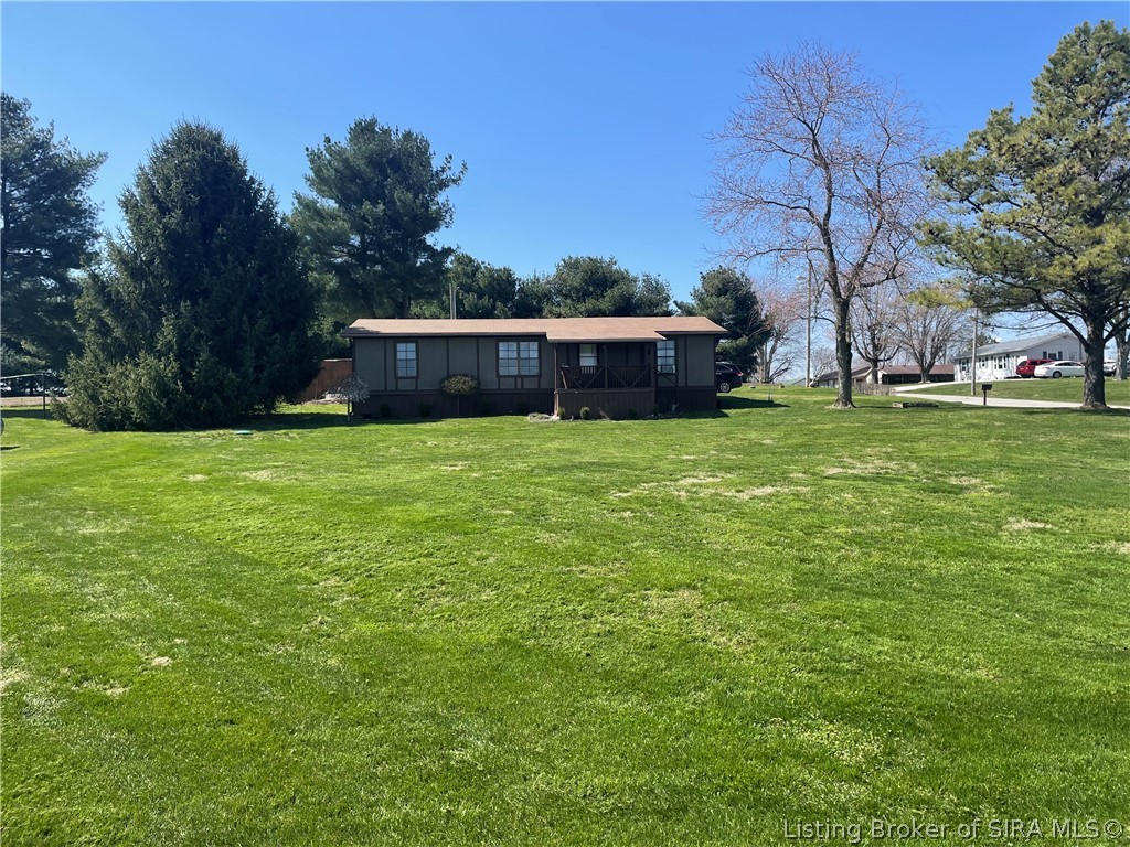 5483 East Elmer Martin Road Pekin, IN 47165 - Photo 2 of 20 Gallery Image 2