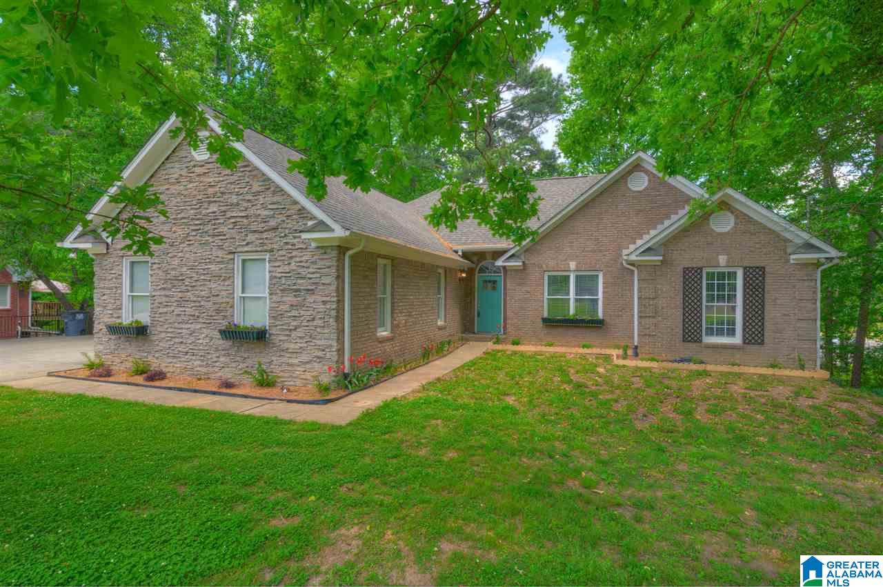 2898 North Road Gardendale, AL 35071 - Photo 1 of 25