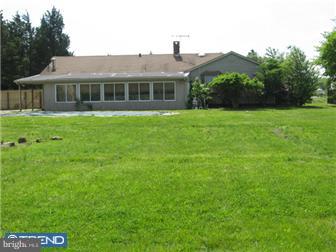 8 Province Line Road New Egypt, NJ 08533 - Photo 2 of 12 Exterior Back
