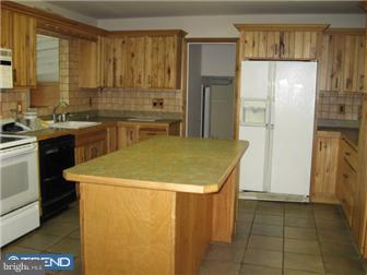 8 Province Line Road New Egypt, NJ 08533 - Photo 10 of 12 Kitchen