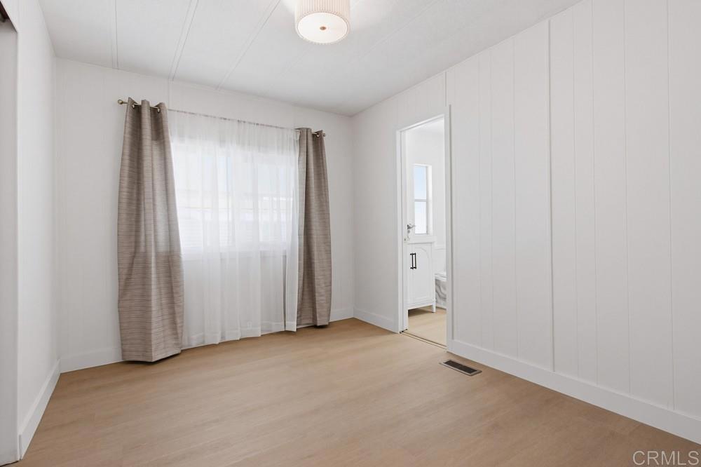 650 South Rancho Santa Fe Road, Unit 291 San Marcos, CA 92078 - Photo 24 of 48 a view of an empty room and closet area