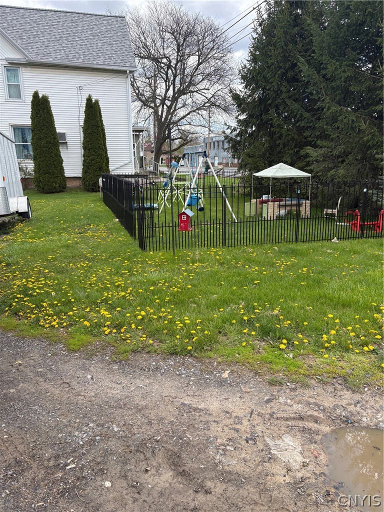 61 Border City Road Waterloo, NY 14456 - Photo 9 of 22 another view of side yard