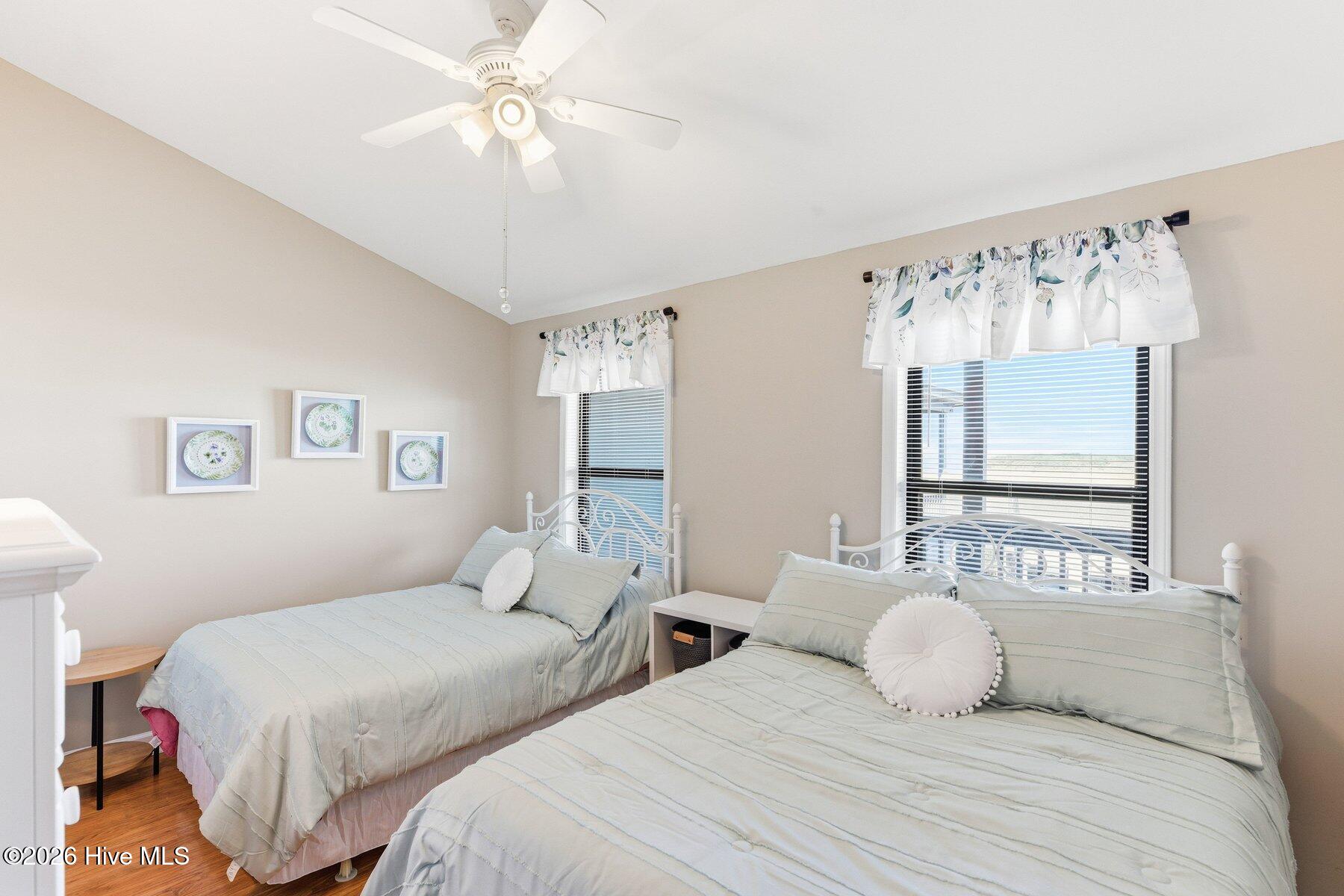 1896 New River Inlet Road, Unit 1402 North Topsail Beach, NC 28460 - Photo 38 of 60 043_1896_new_river_inlet_unit-26_176