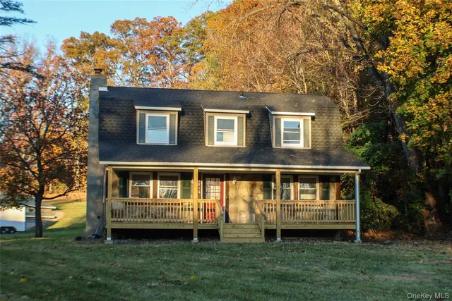 $389,000 | 1856 Highway 300, Newburgh, NY 12550