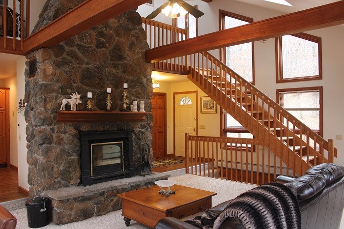 2477 Barnumville Road Manchester, VT 05255 - Photo 4 of 15 Gallery Image 4