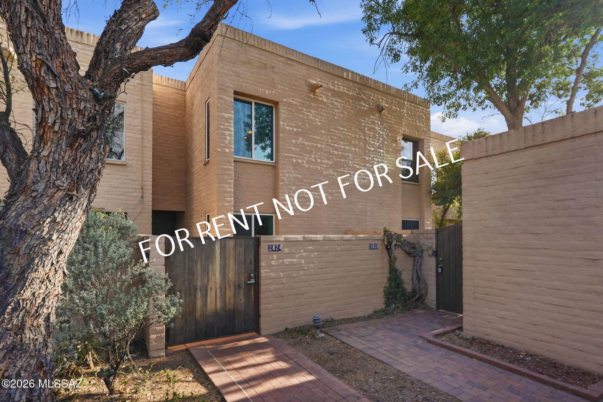 2824 East Sierra Vista Road Tucson, AZ 85716 - Photo 1 of 42