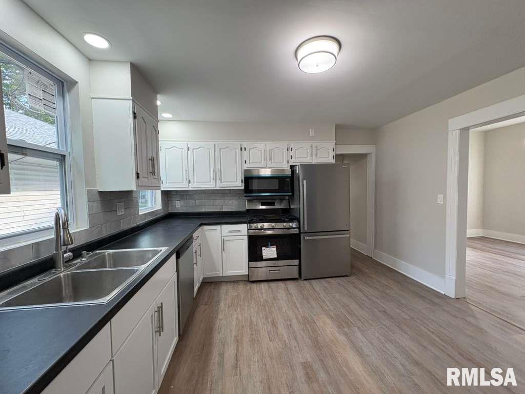 2100 South Spring Street Springfield, IL 62704 - Photo 9 of 33