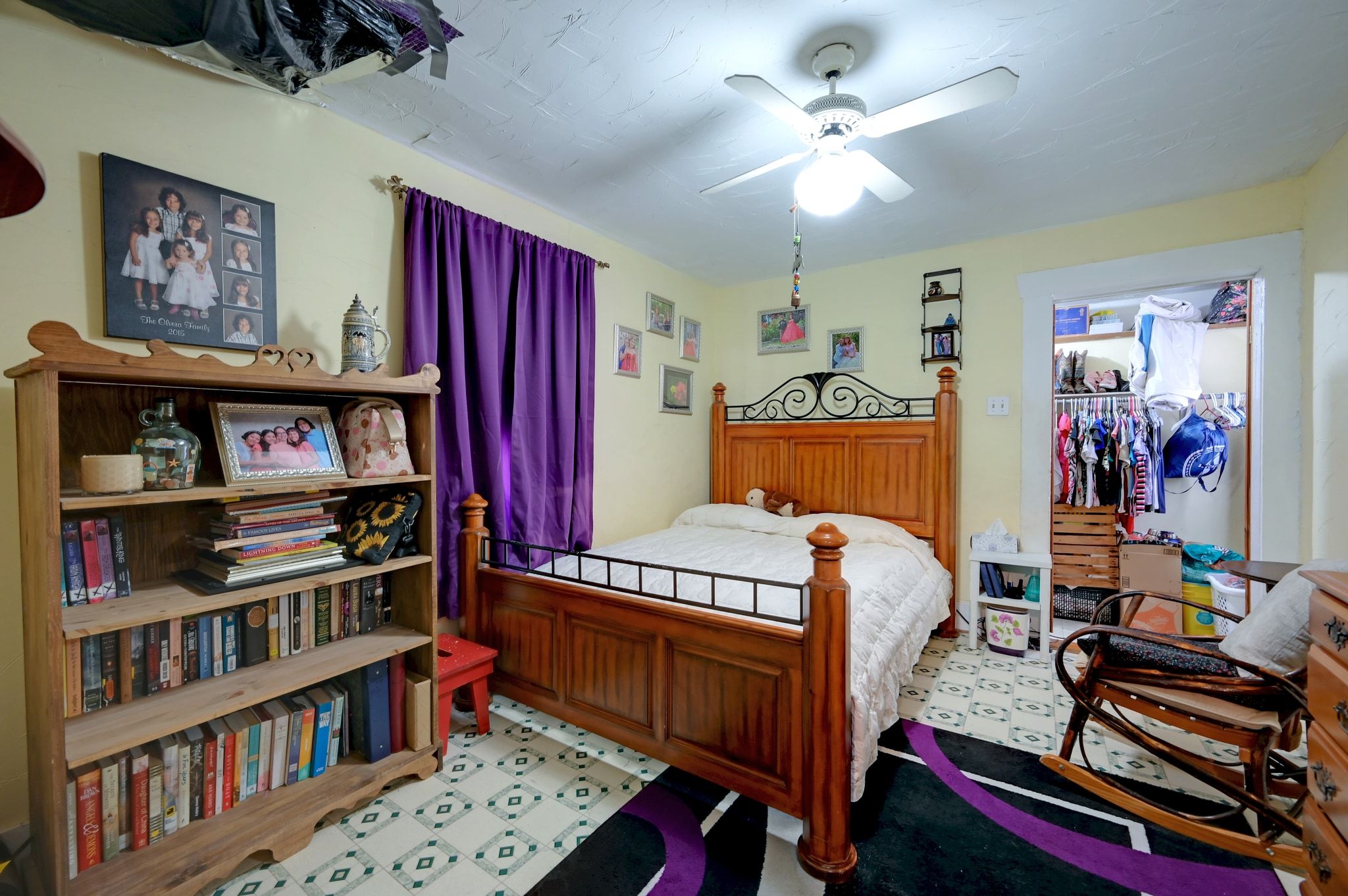 4598 Highway 173 Devine, TX 78016 - Photo 32 of 40 Bedroom with ceiling fan and a spacious closet