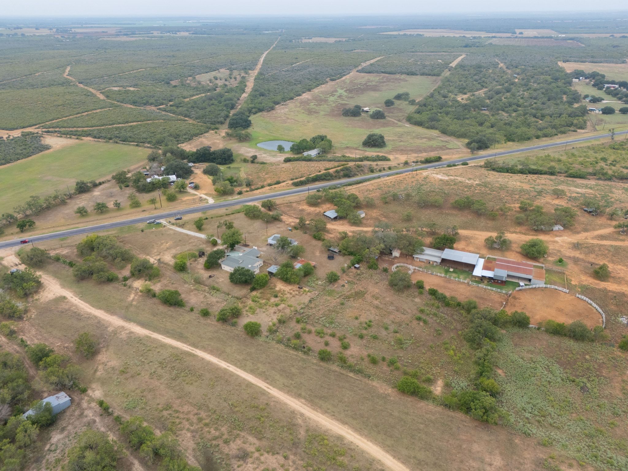 4598 Highway 173 Devine, TX 78016 - Photo 37 of 40