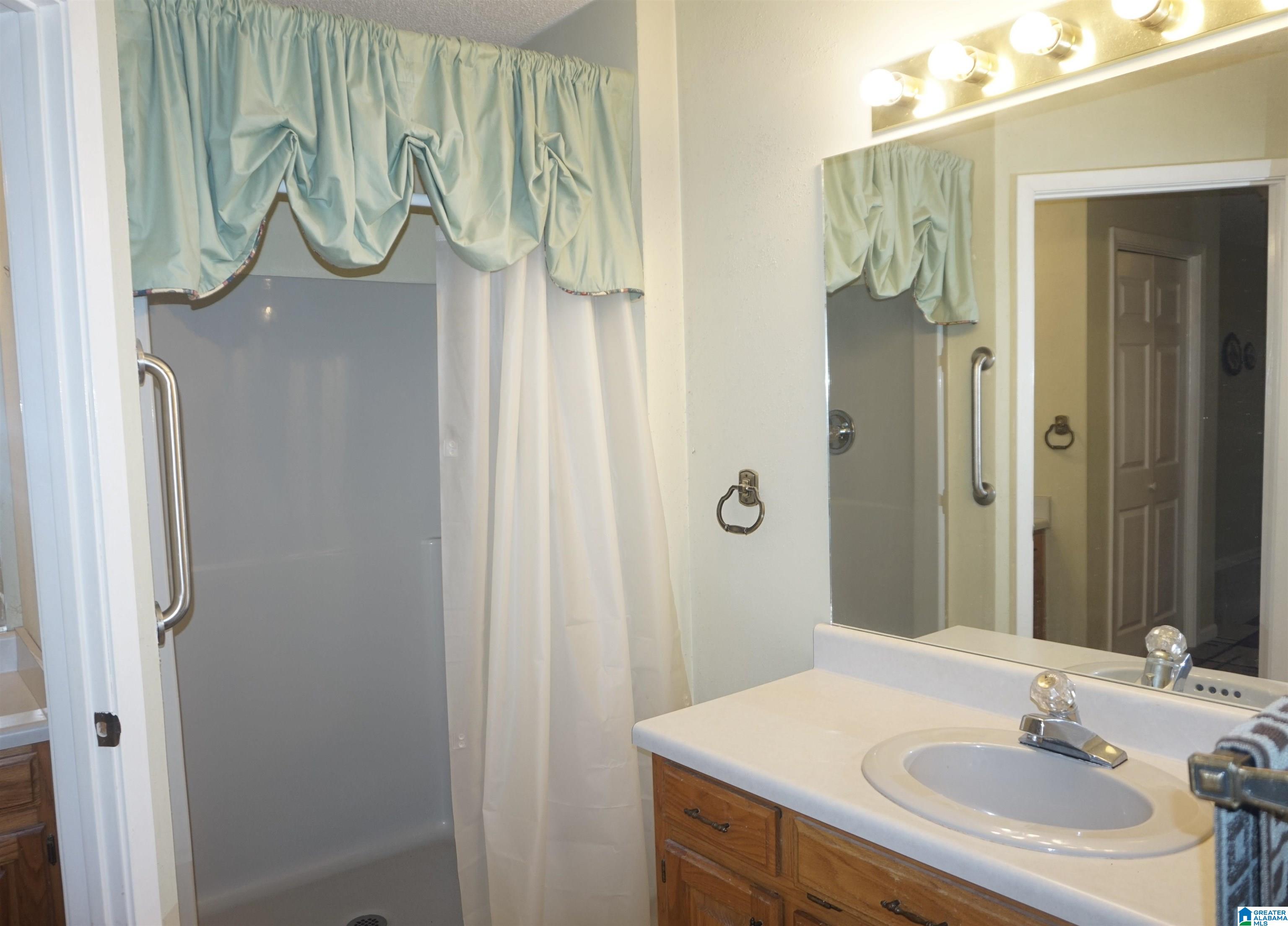 1015 Southwest Edwardian Way, Unit 1015 Cullman, AL 35055 - Photo 22 of 43