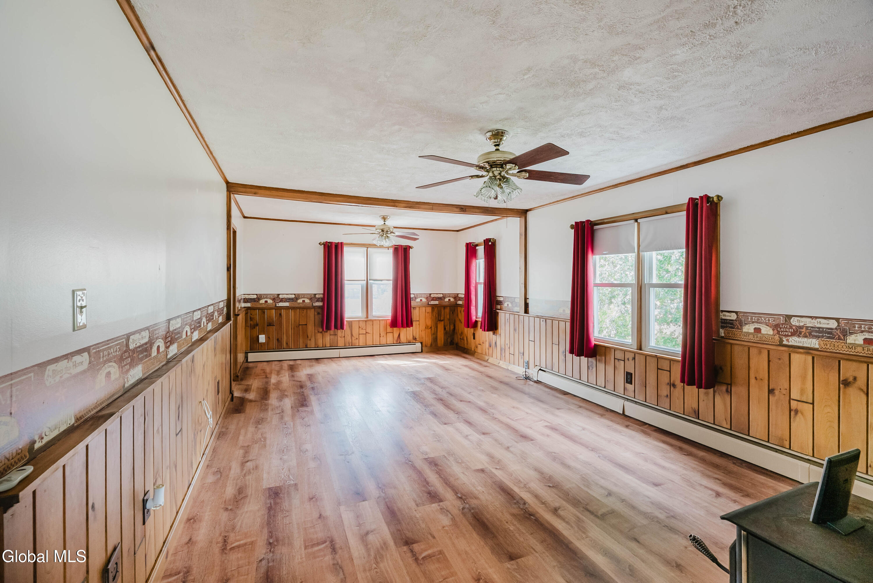 69 Worth Road Wilton, NY 12831 - Photo 12 of 75 10