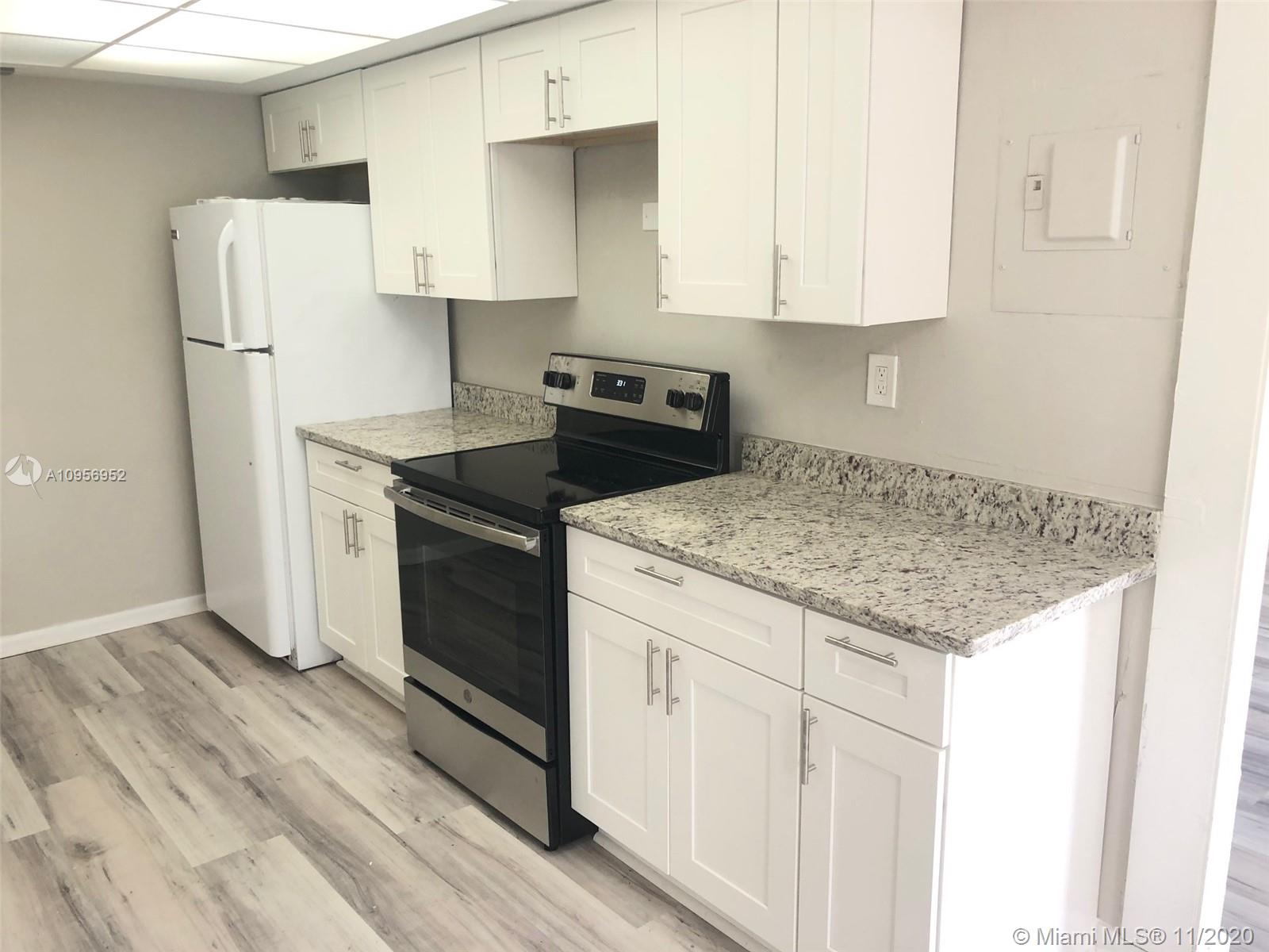 1601 Bay Road, Unit 7 Miami Beach, FL 33139 - Photo 11 of 20