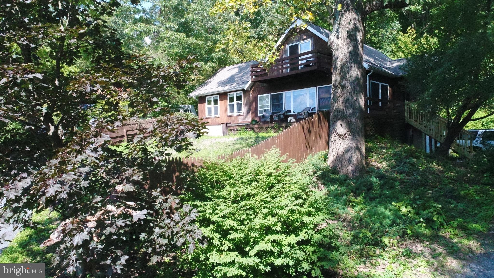 17 Spitzenberg Lane Kempton, PA 19529 - Photo 2 of 30