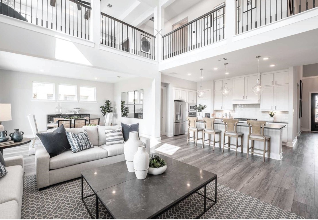 2723 Goodman Ridge Drive Rosharon, TX 77583 - Photo 8 of 15 a living room with furniture kitchen view and a dining table
