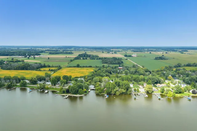 $349,900 | W350 County Rd H, Fremont, WI 54940