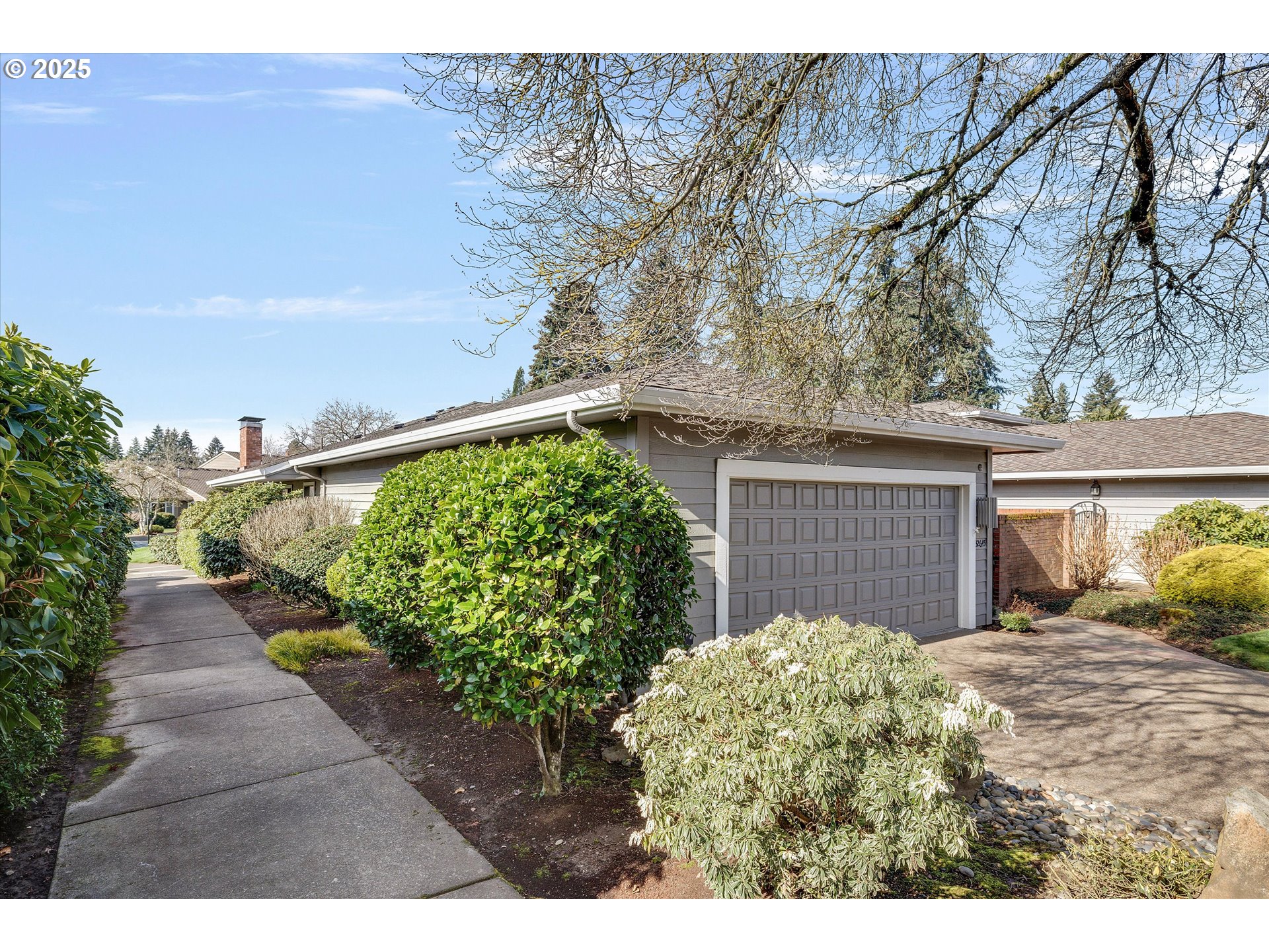 32645 Southwest Lake Point Court Wilsonville, OR 97070 - Photo 24 of 34