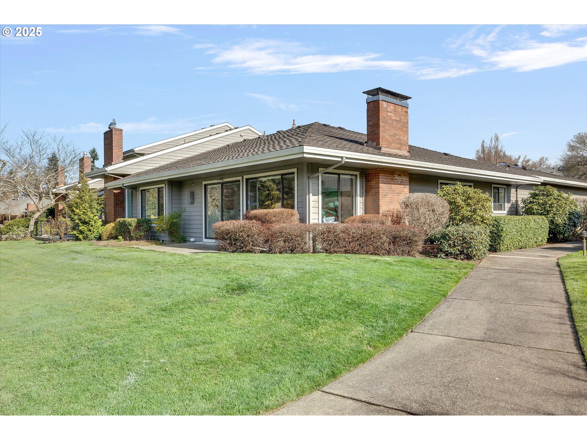 32645 Southwest Lake Point Court Wilsonville, OR 97070 - Photo 26 of 34