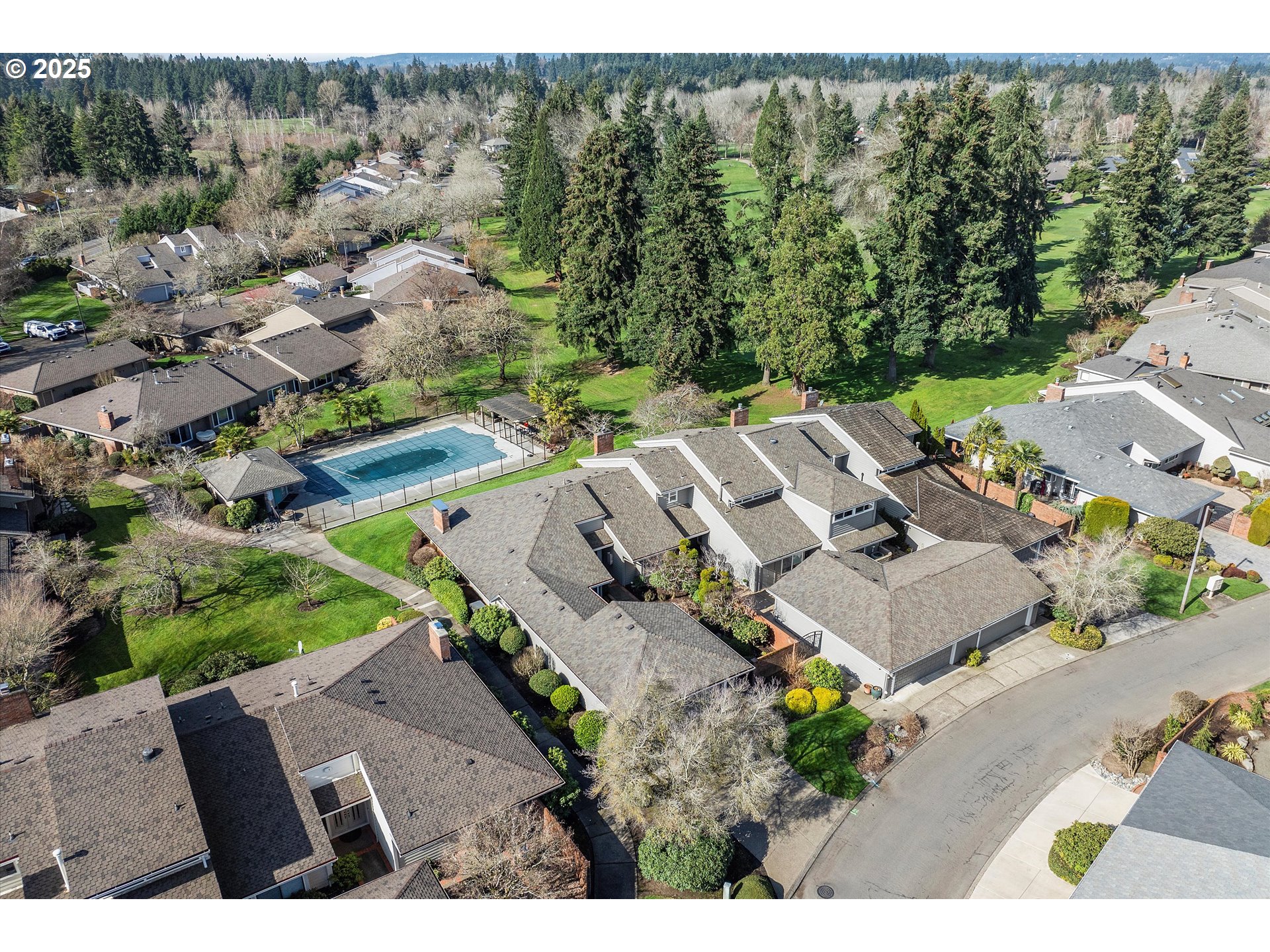 32645 Southwest Lake Point Court Wilsonville, OR 97070 - Photo 28 of 34