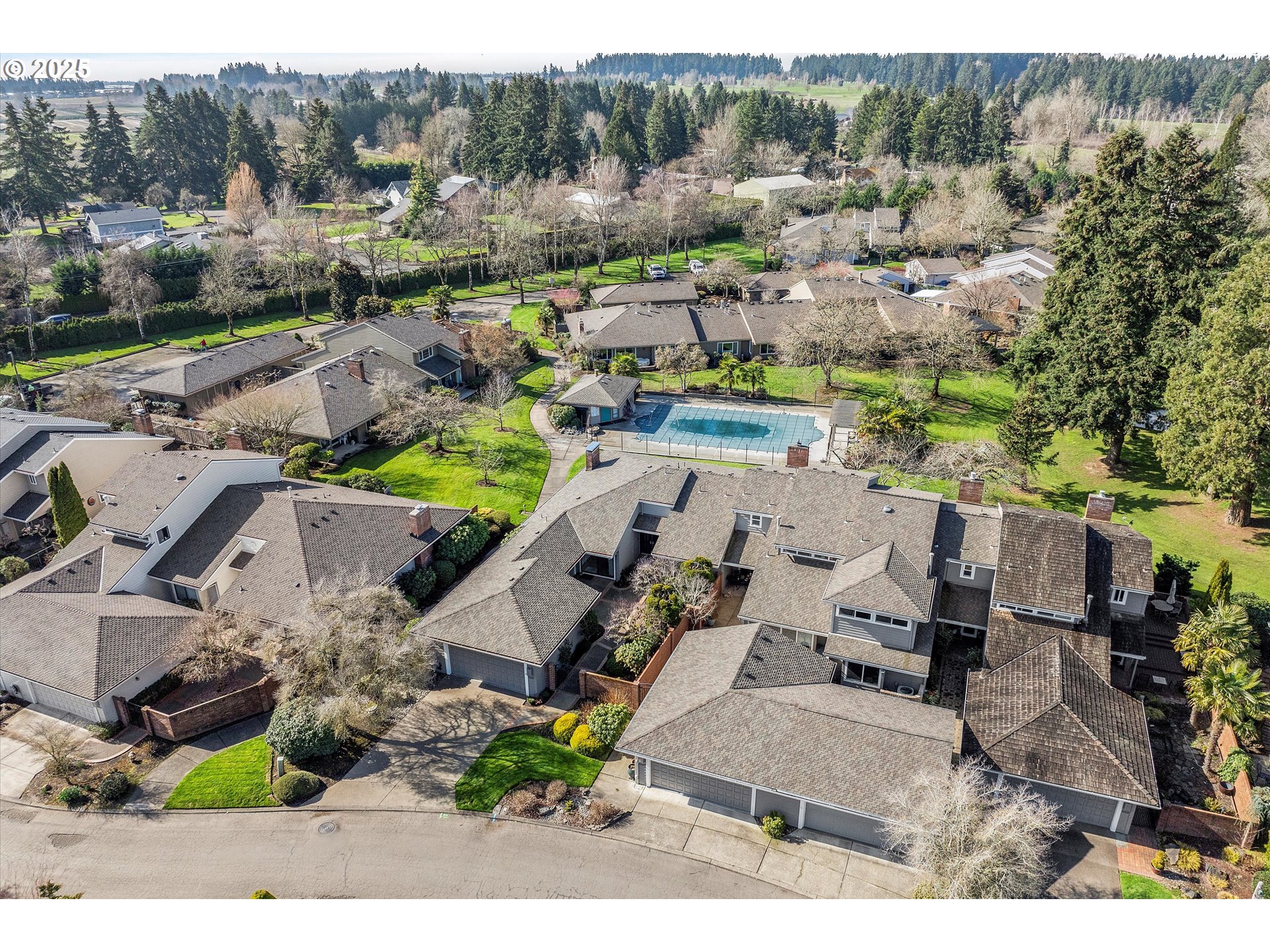 32645 Southwest Lake Point Court Wilsonville, OR 97070 - Photo 29 of 34