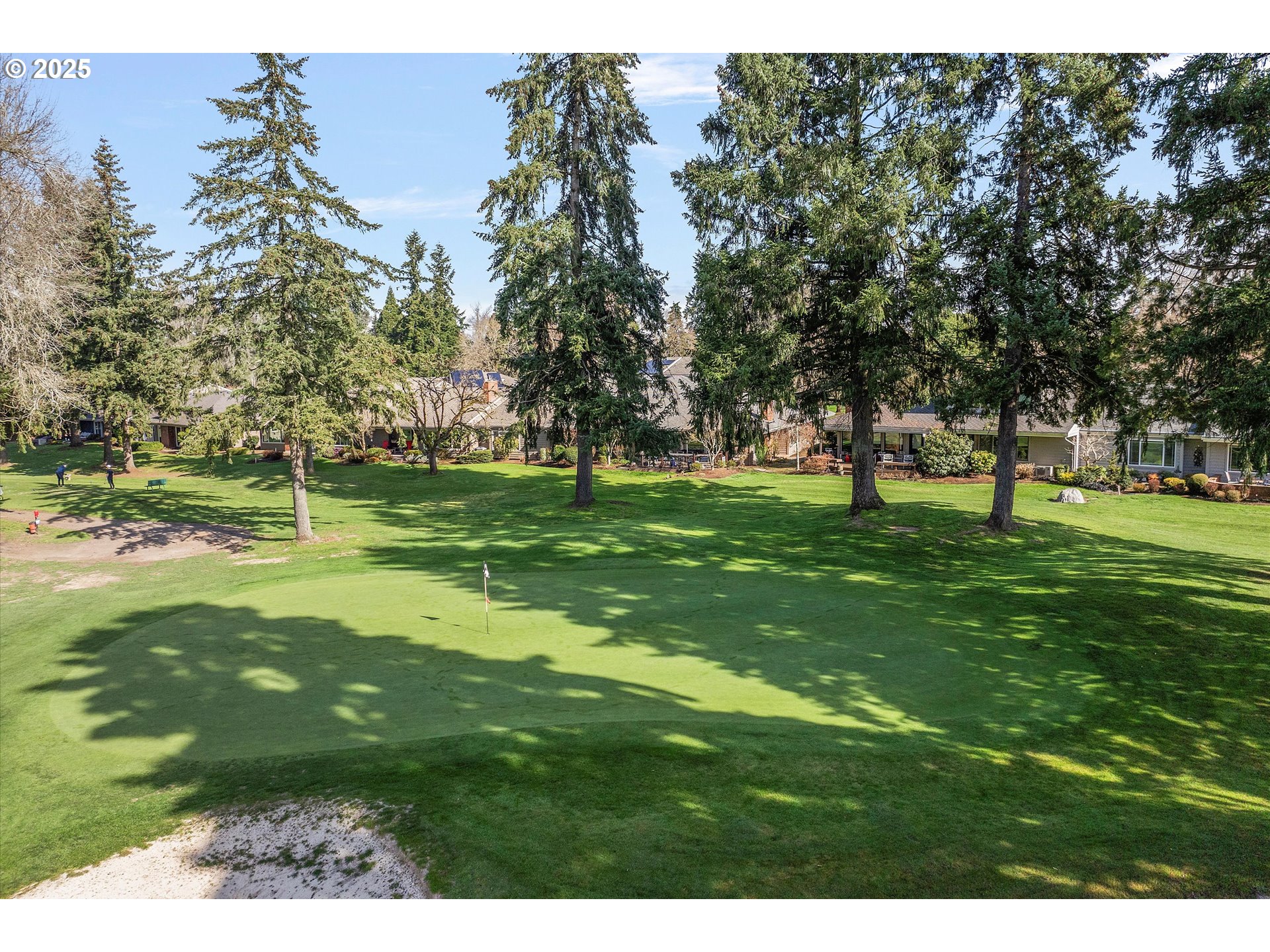 32645 Southwest Lake Point Court Wilsonville, OR 97070 - Photo 31 of 34
