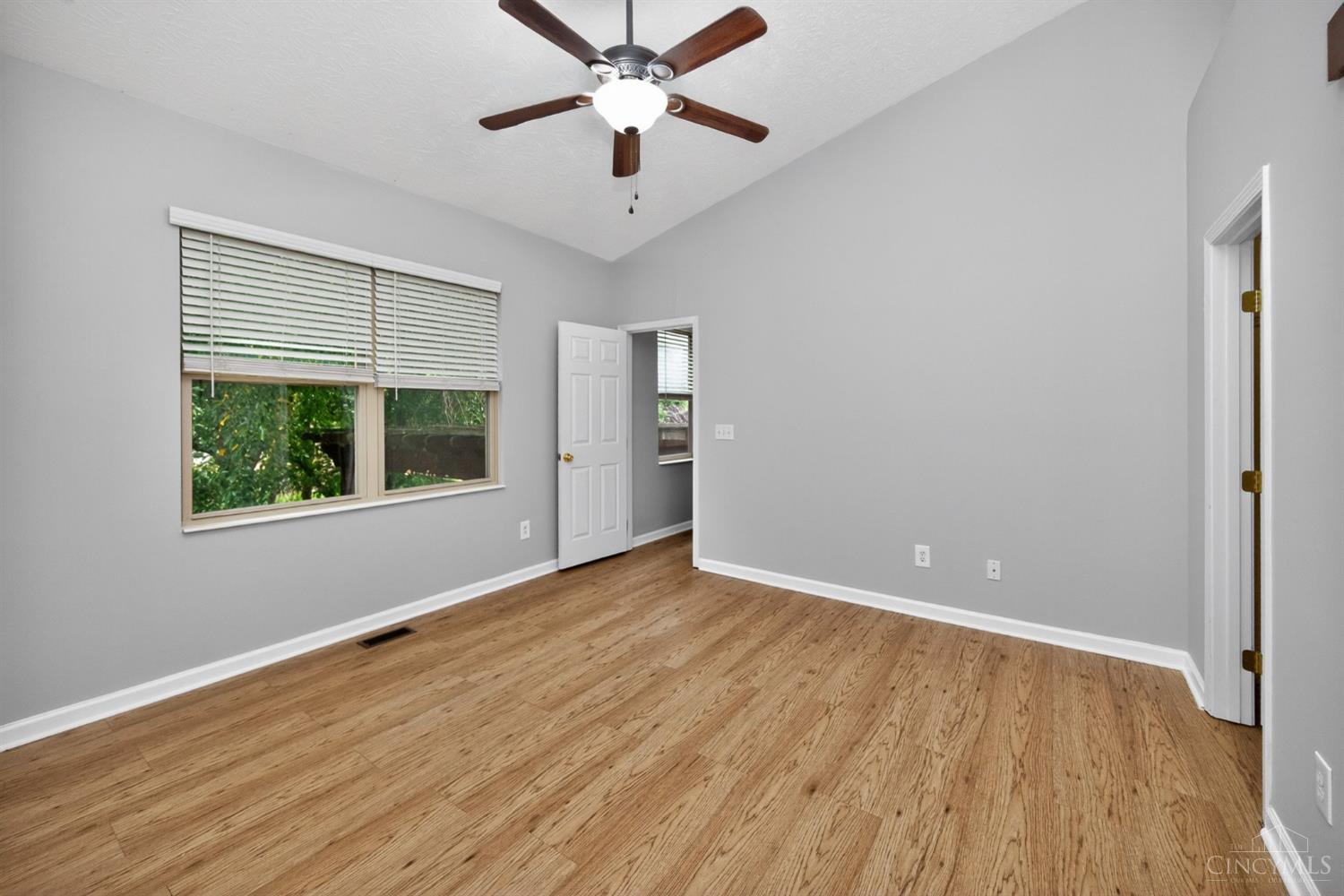 218 Heffron Circle Maineville, OH 45039 - Photo 20 of 59