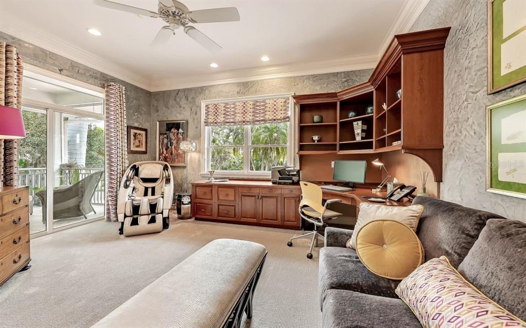 2320 Wason Road Sarasota, FL 34231 - Photo 36 of 95 Gallery Image 36